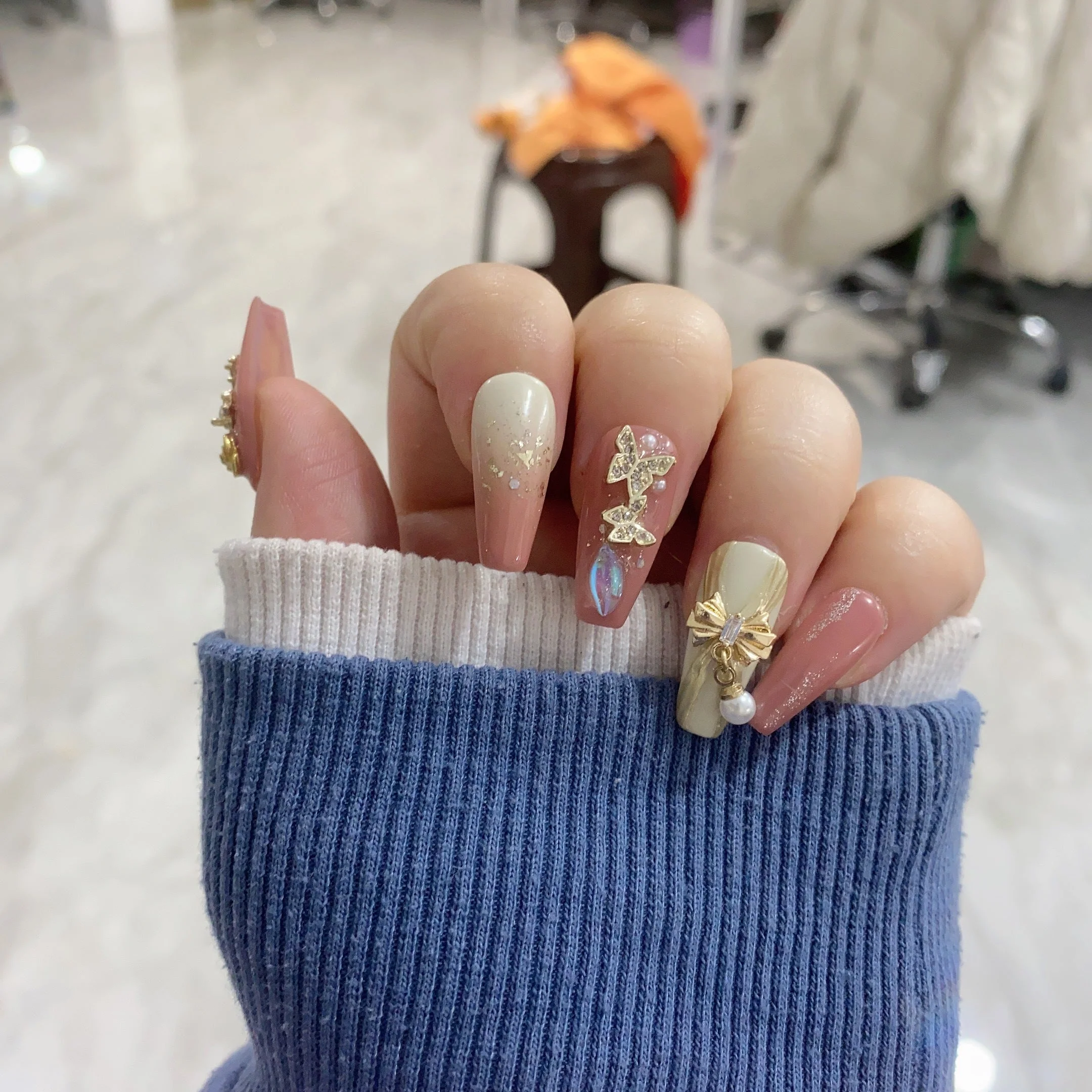 Thumb 2